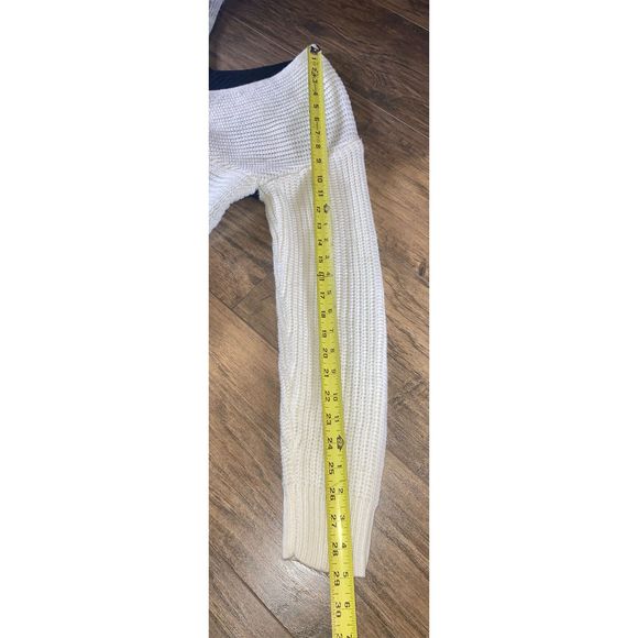 Juniors' Almost Famous Long Sleeve Double V Twisted Back Colorblock Mini Dress - Picture 4 of 6